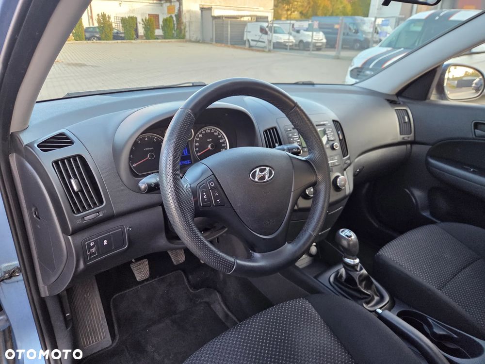 Hyundai i30 ver-1-4-edition-plus - 10