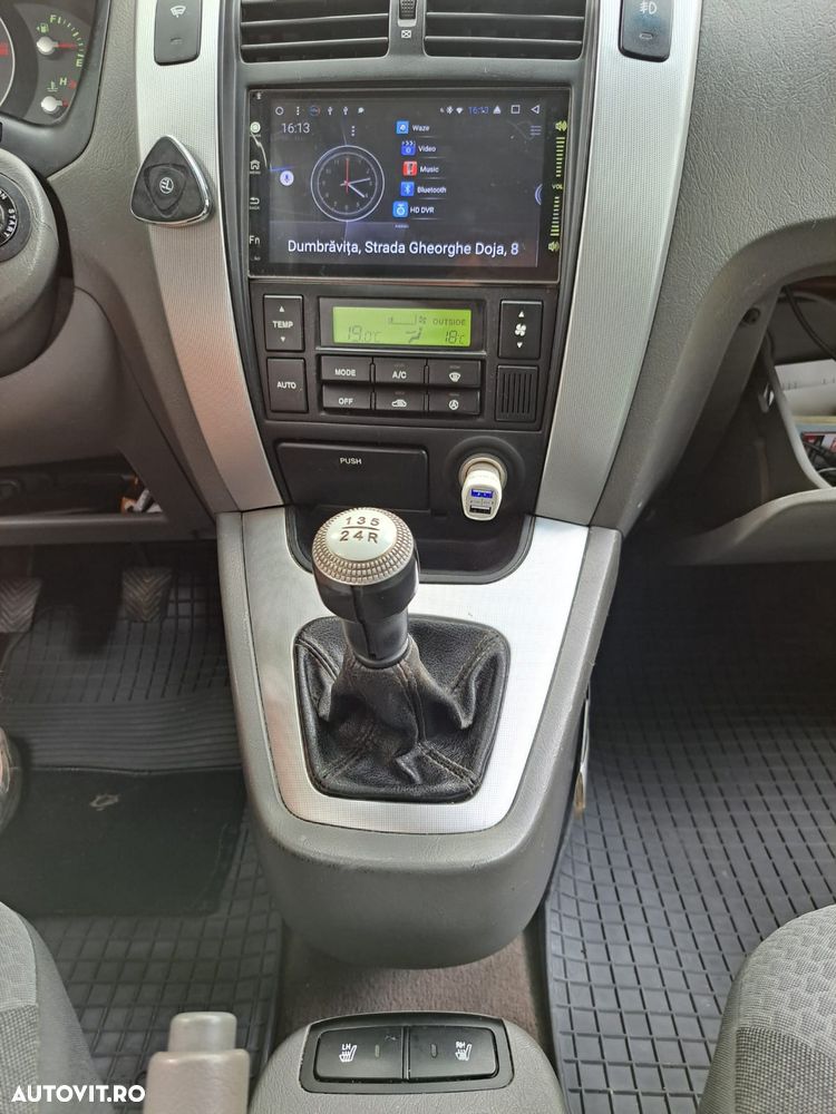 Hyundai Tucson 2.0 DOHC 4WD - 23
