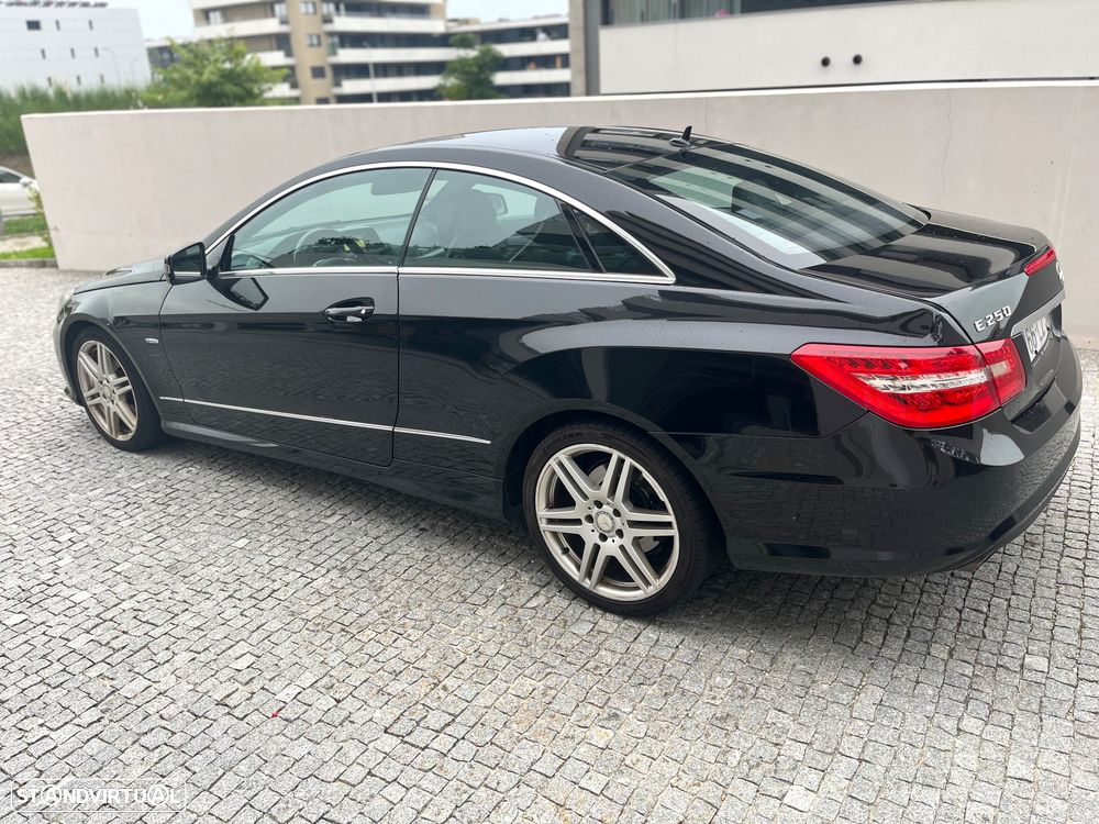 Mercedes-Benz E 250 CDi Avantgarde BlueEfficiency Auto - 4