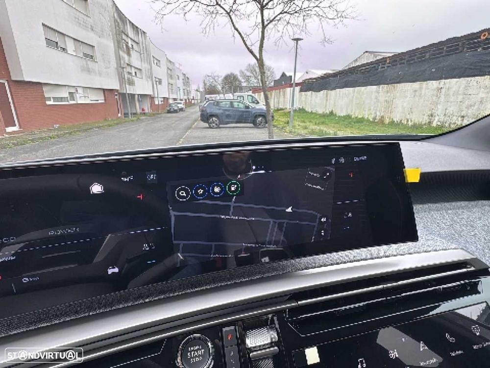 Peugeot E-5008 73 kWh Allure - 23