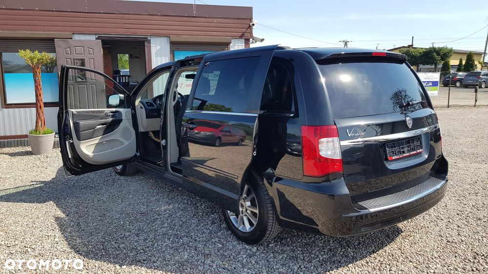 Lancia Voyager 2.8 CRD16v Gold - 4