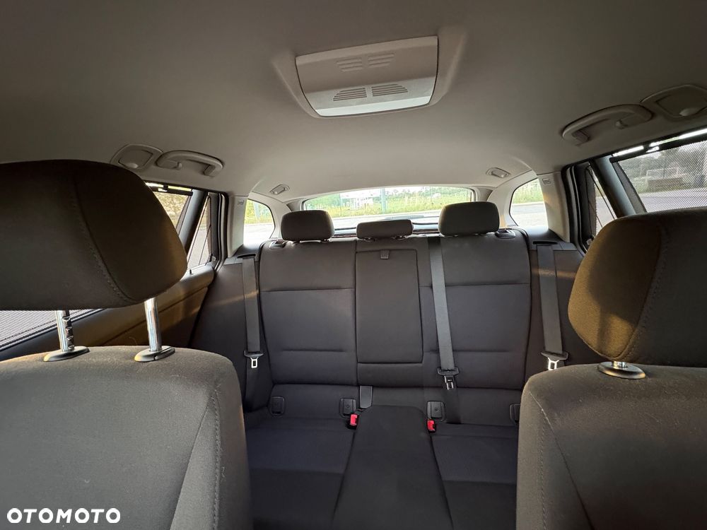 BMW Seria 3 320d Efficient Dynamics - 27
