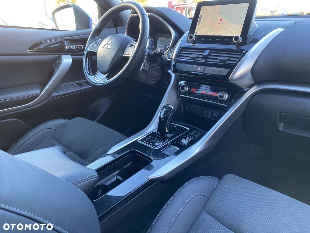 Mitsubishi Eclipse Cross - 21