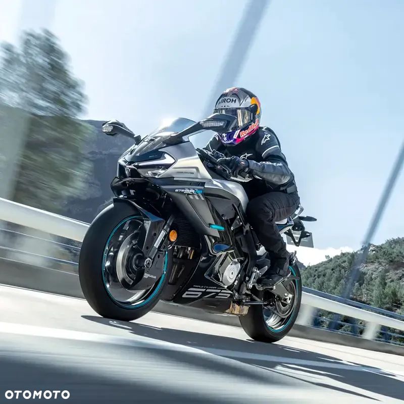 CFMoto 675SR - 9