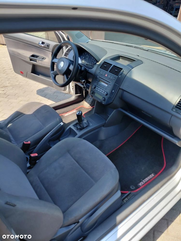 Volkswagen Polo 1.4 TDI Trendline - 10