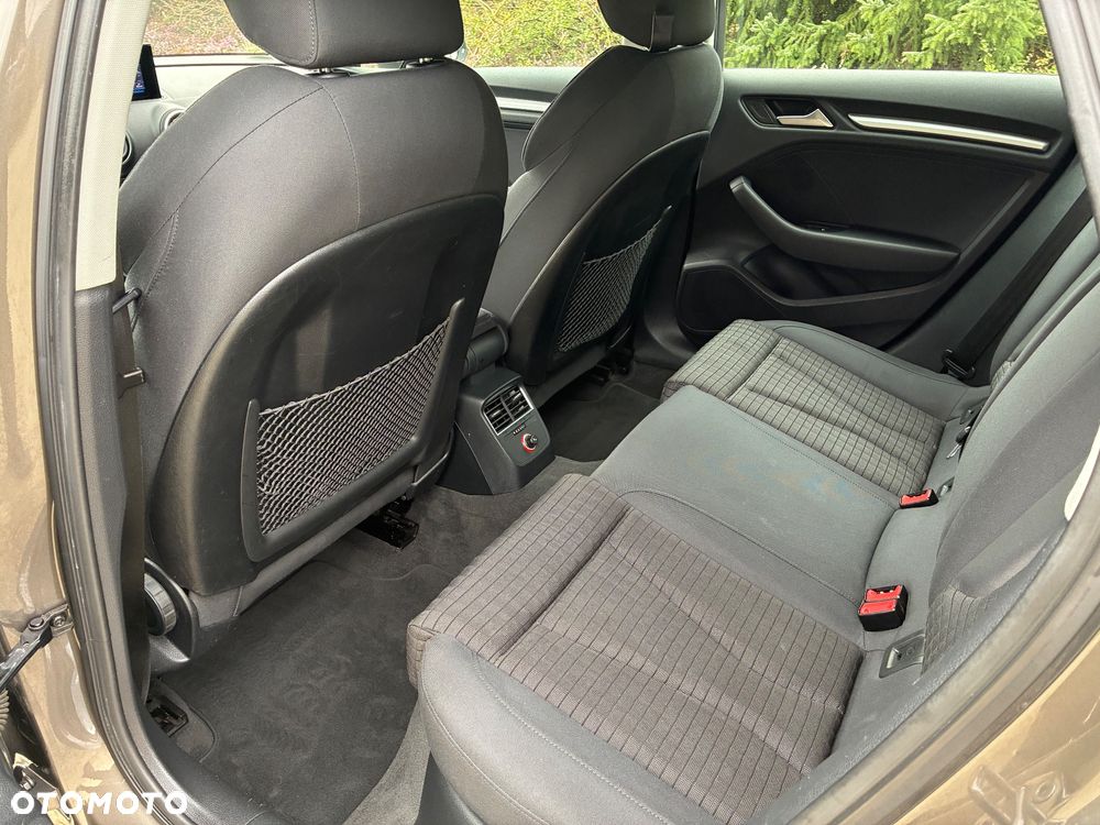 Audi A3 Sportback - 15