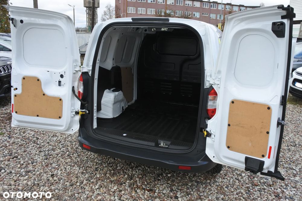Ford TRANSIT COURIER - 23
