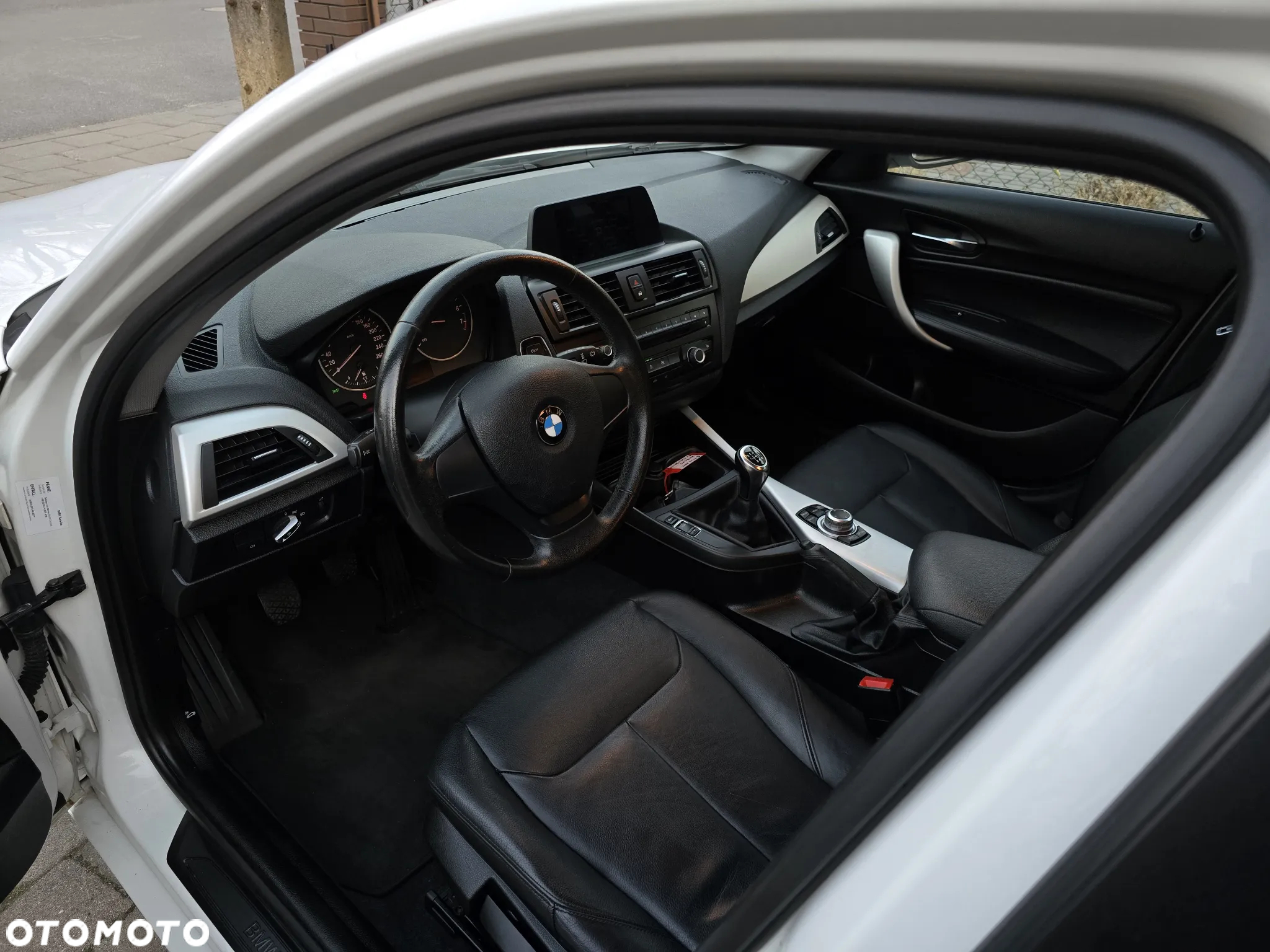 BMW Seria 1 116i Sport Line - 14