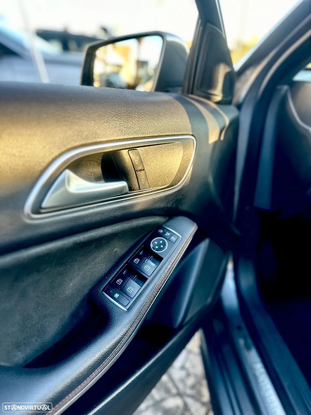 Mercedes-Benz A 180 d AMG Line - 14