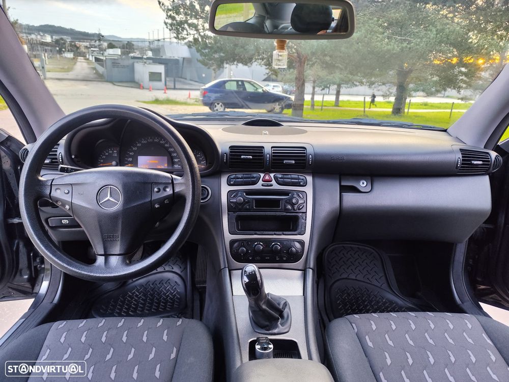 Mercedes-Benz C 220 CDi Sport Coupé Classic - 4