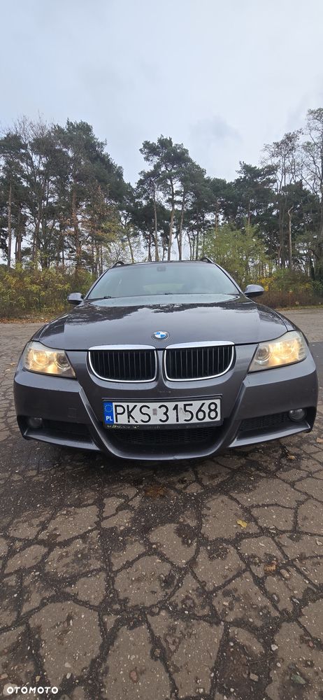 BMW Seria 3 318i - 9