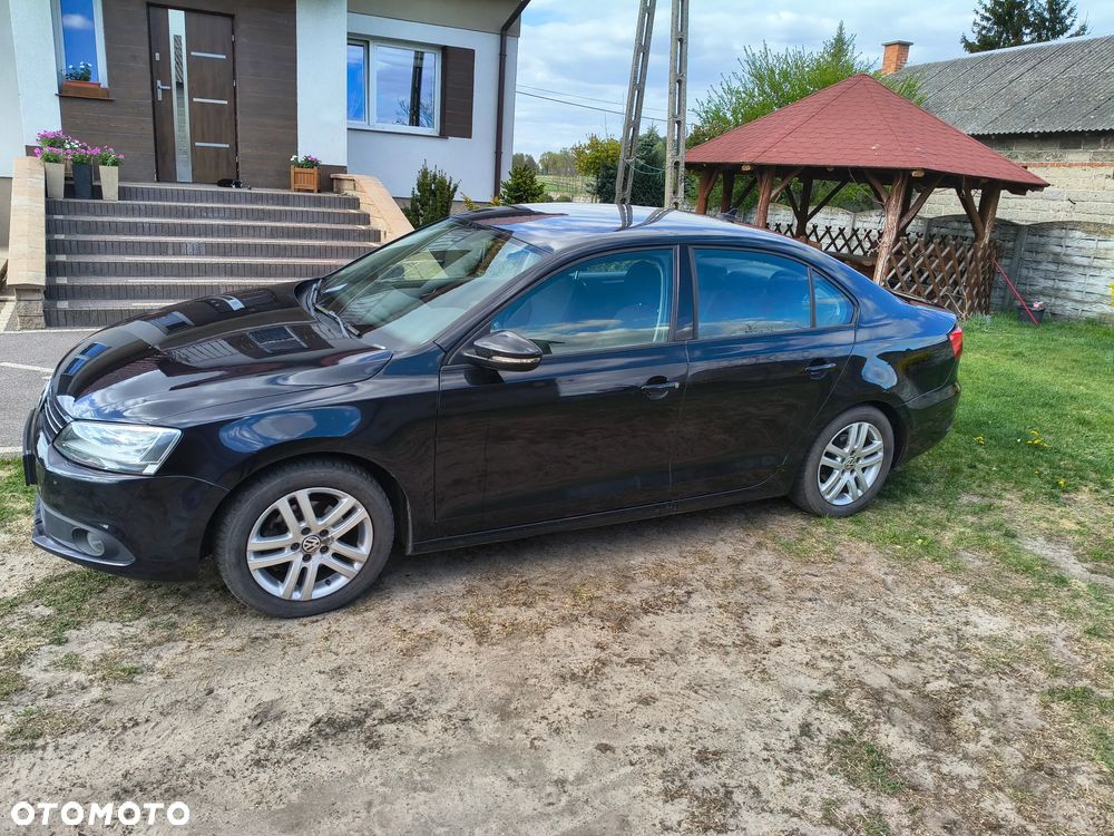 Volkswagen Jetta 1.6 TDI Comfortline Optimum - 5