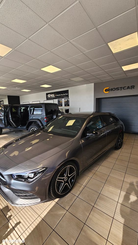 Mercedes-Benz CLA 200 AMG Line 7G-DCT - 23