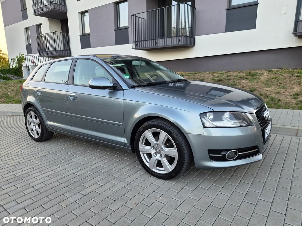 Audi A3 Sportback - 19