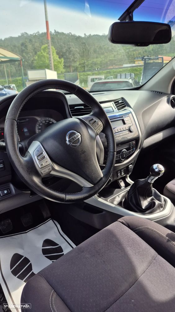 Nissan Navara 2.3 dCi CD 4WD N-Connecta - 9