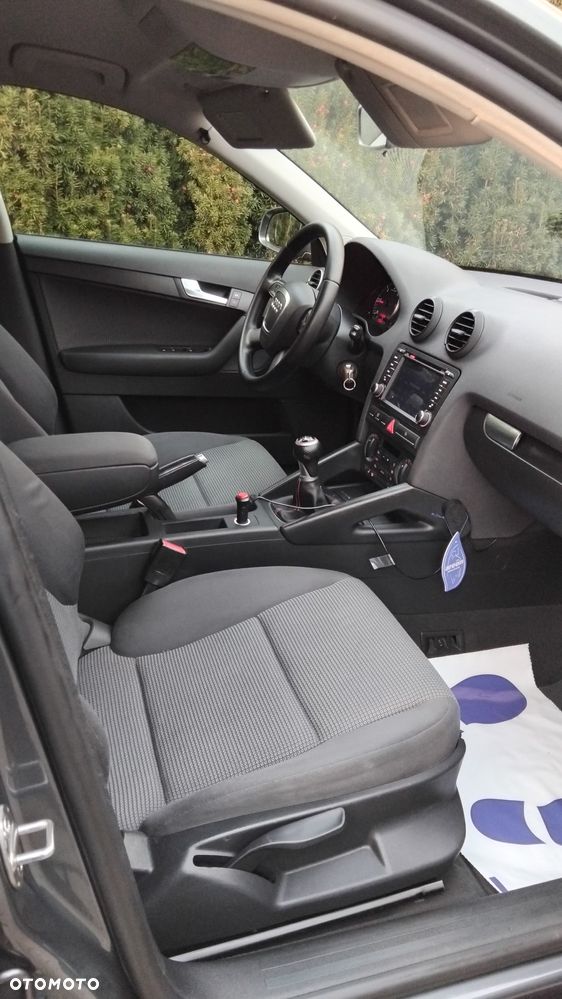 Audi A3 Sportback 2.0 TDI Ambiente - 7