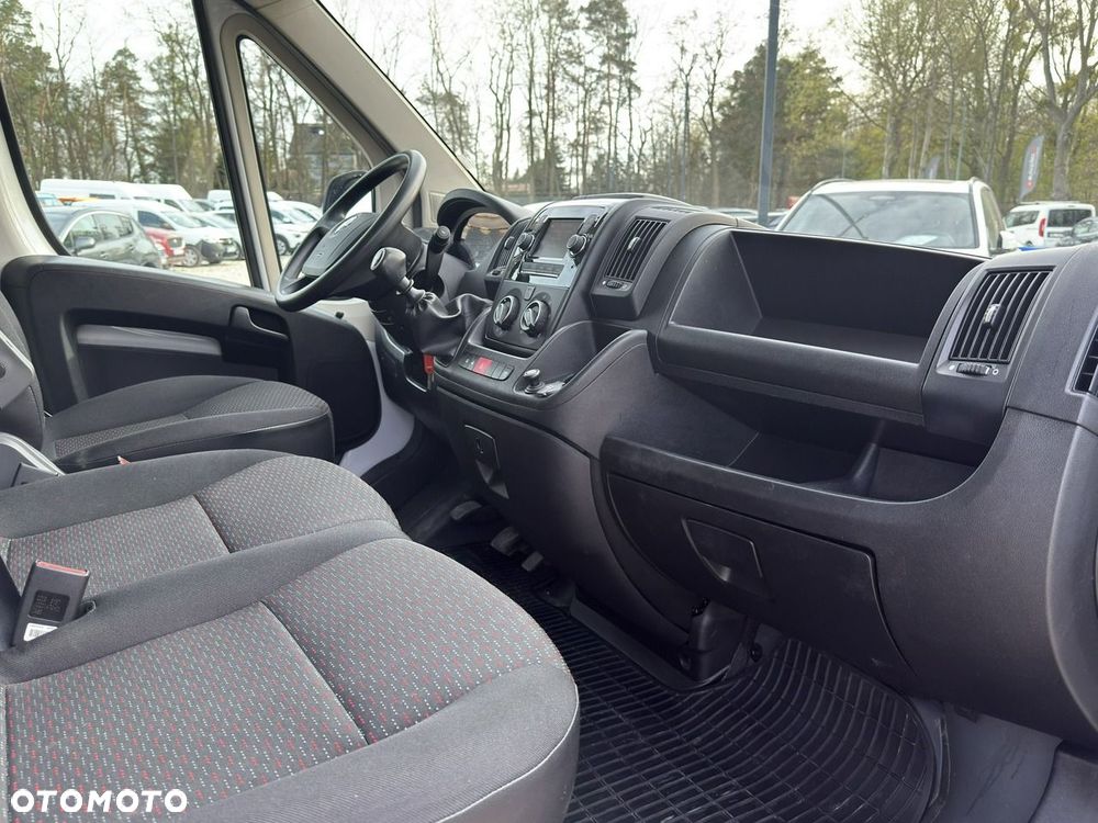 Opel Movano - 12