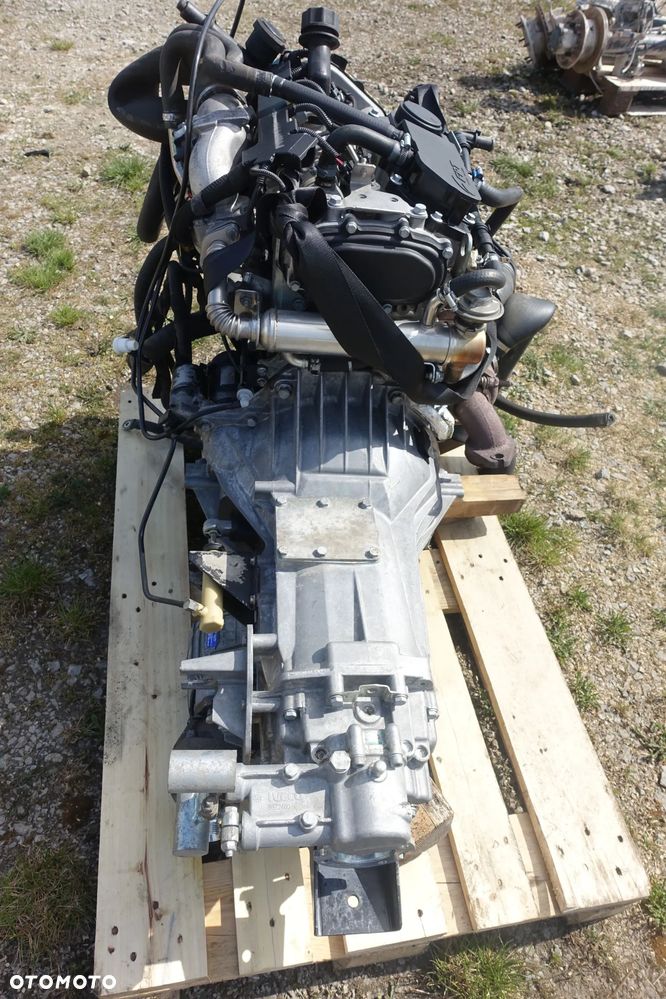 SILNIK SKRZYNIA IVECO DAILY F1AE0481H 2.3 HPI EURO 4 06-11r. - 3