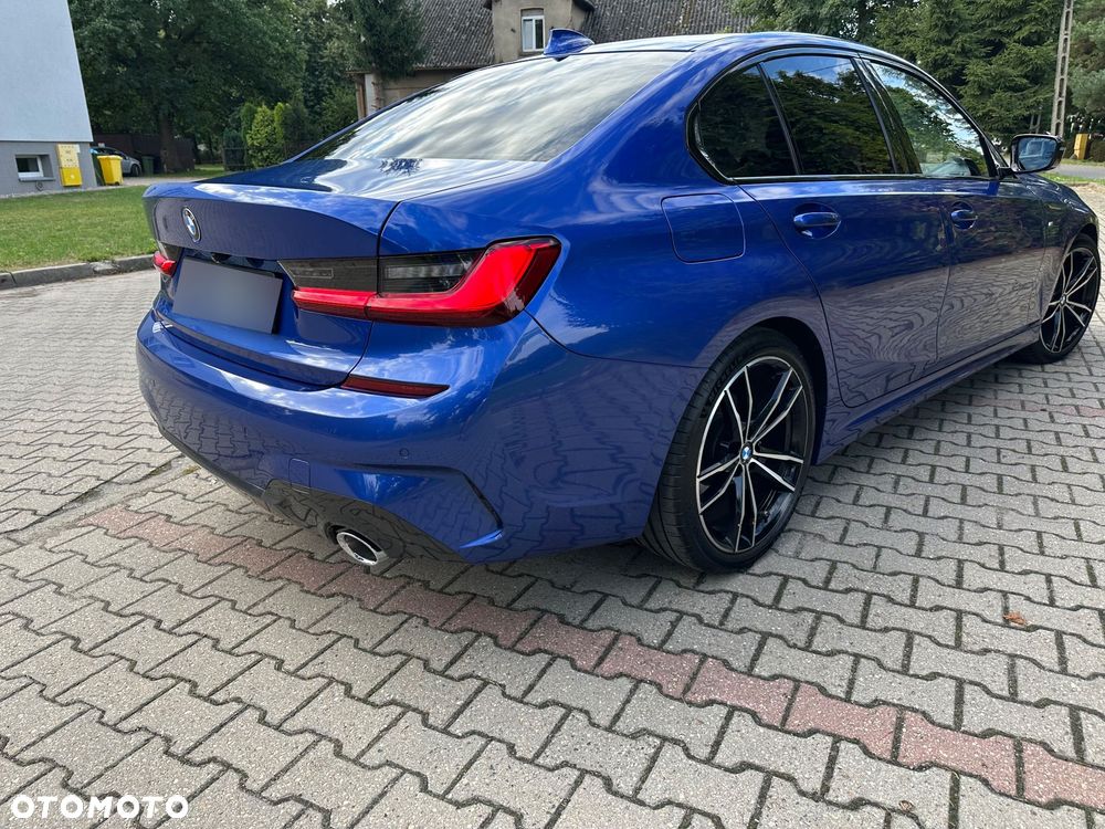 BMW Seria 3 320d xDrive M Sport Shadow sport - 28