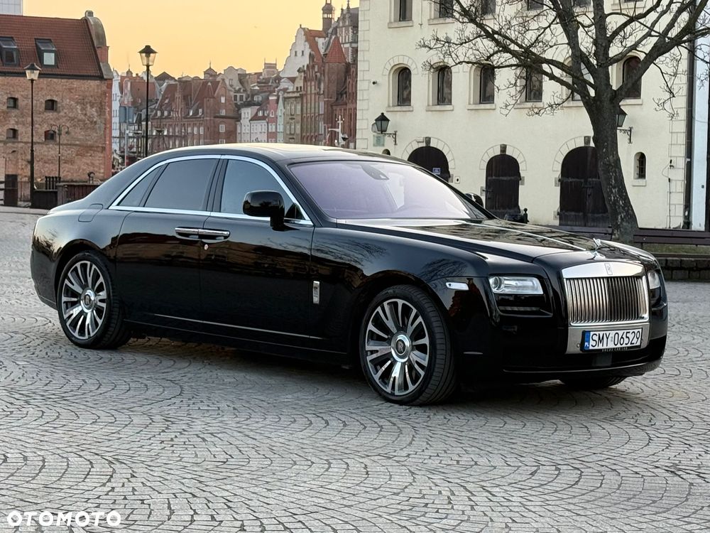 Rolls-Royce Ghost - 39