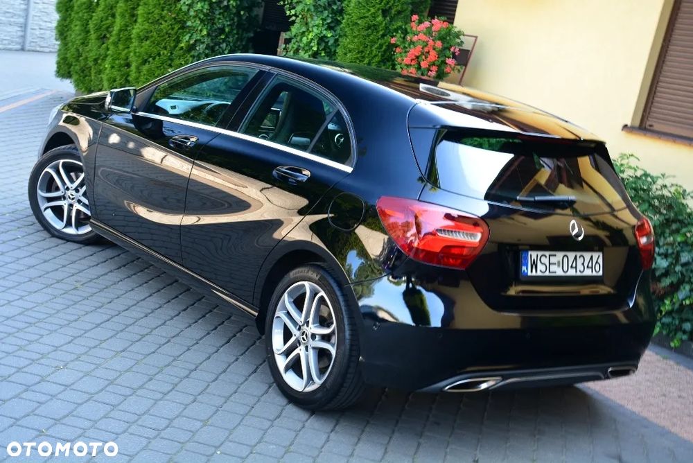 Mercedes-Benz Klasa A 200 (BlueEFFICIENCY) Urban - 3