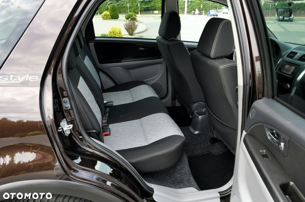 Suzuki SX4 - 20