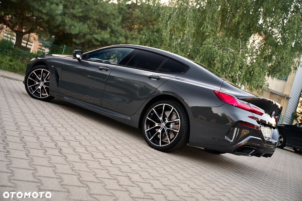 BMW Seria 8 - 2