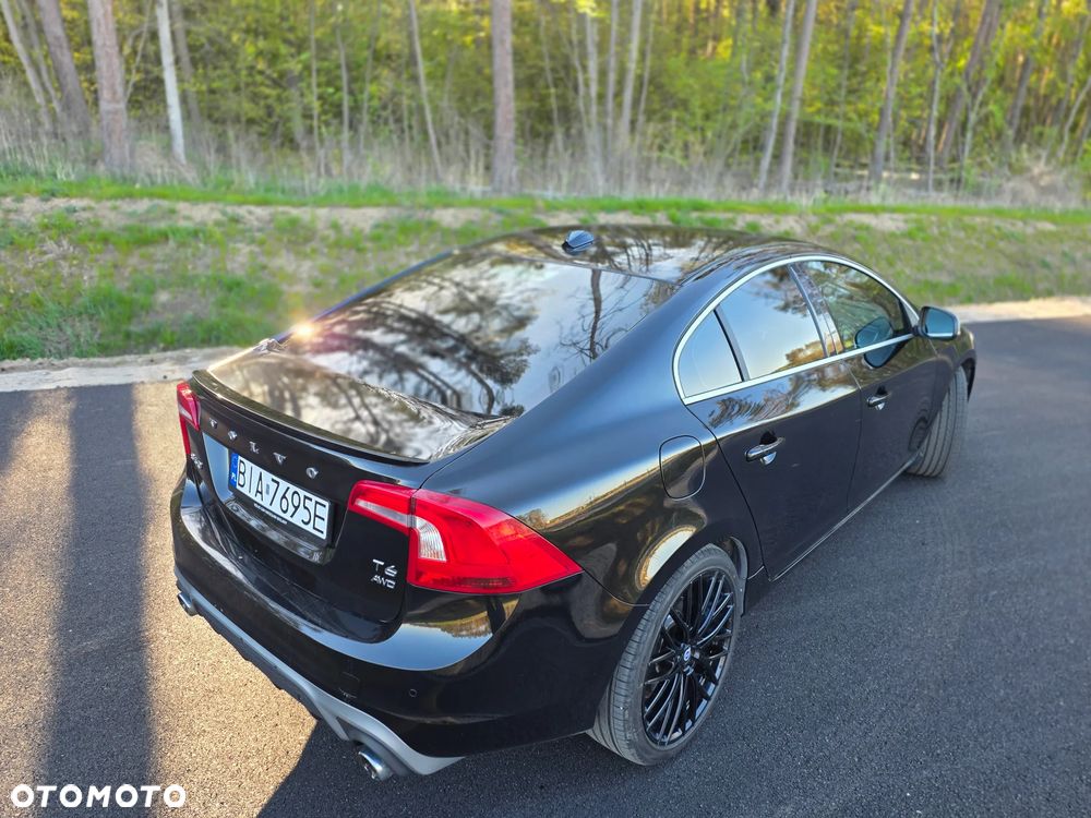 Volvo S60 T6 AWD Geartronic RDesign - 33