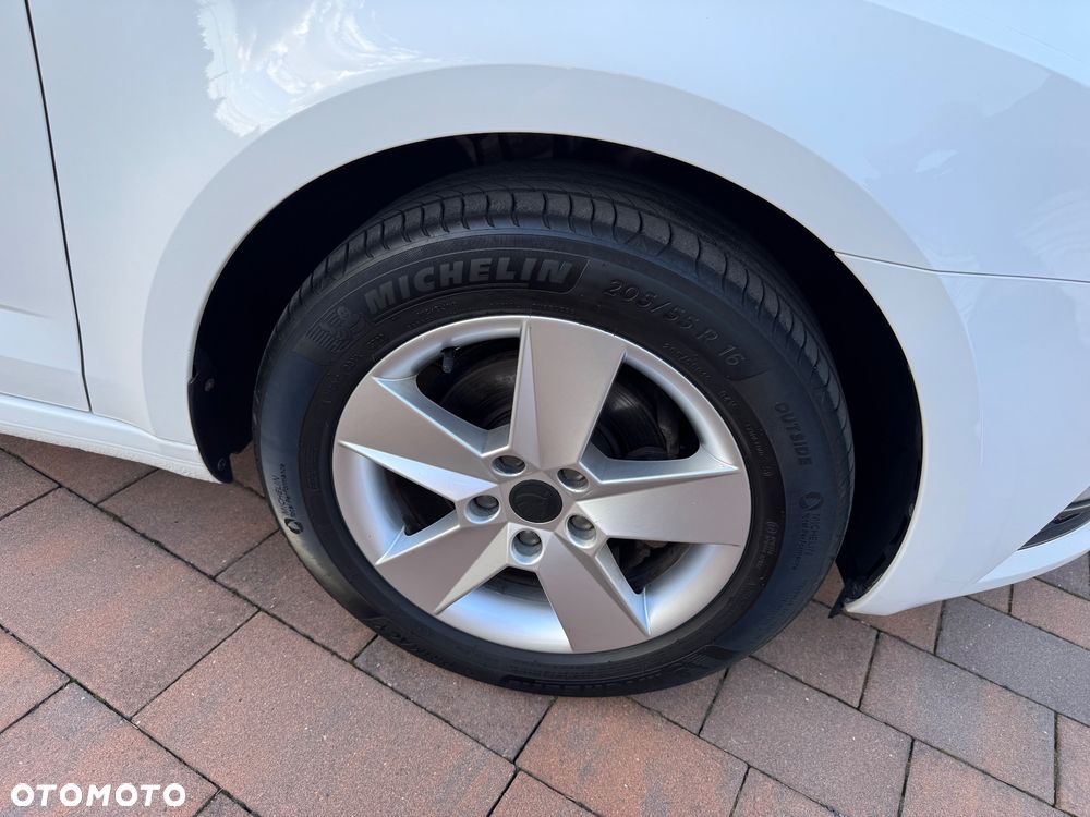 Skoda Octavia 1.6 TDI Business - 16