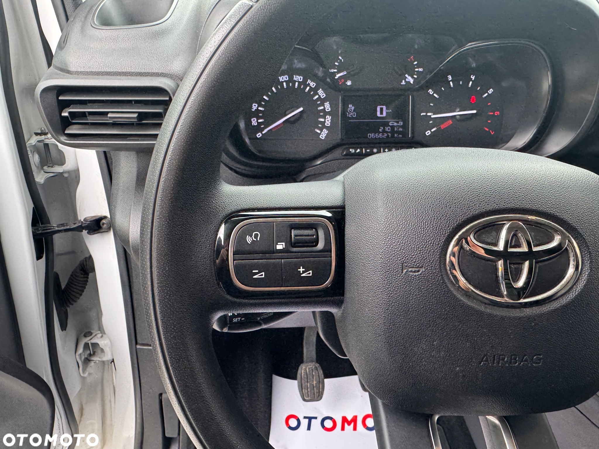 Toyota Proace City L2 Long Chłodnia - 30