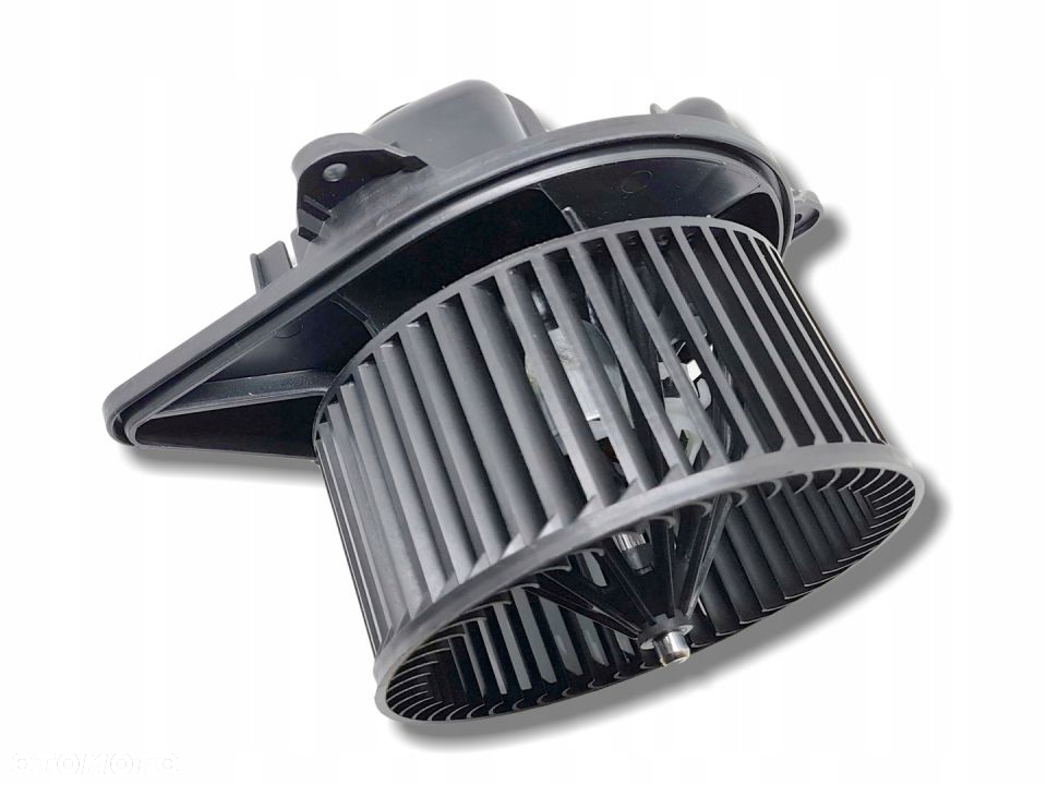 DMUCHAWA WENTYLATOR PRIMASTAR TRAFIC VIVARO 01- - 4