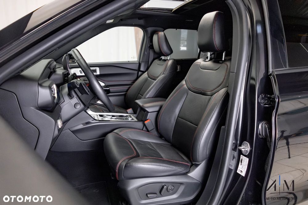 Ford Explorer 3.0 EcoBoost PHEV 4WD ST-Line - 11