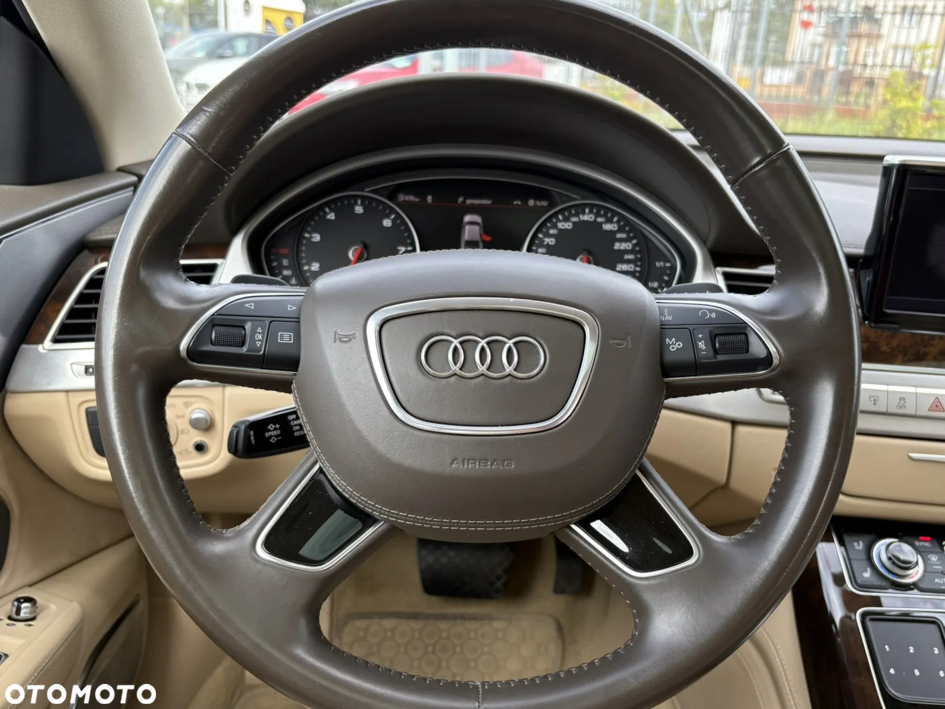 Audi A8 4.0 TFSI L Quattro - 15