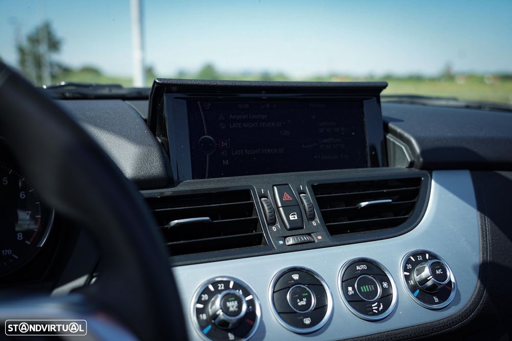 BMW Z4 sDrive20i - 31