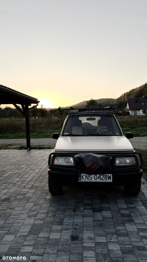 Suzuki Vitara - 12