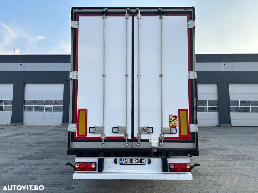 Schmitz Cargobull SKO 24/L - 6