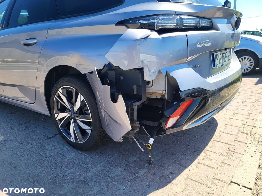 Peugeot 308 PureTech 130 GPF EAT8 Stop & Start Allure Business-Paket - 21