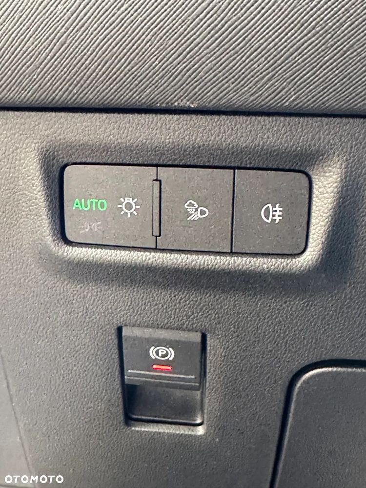 Skoda Kodiaq 1.5 TSI ACT 4x2 Ambition DSG 7os - 25