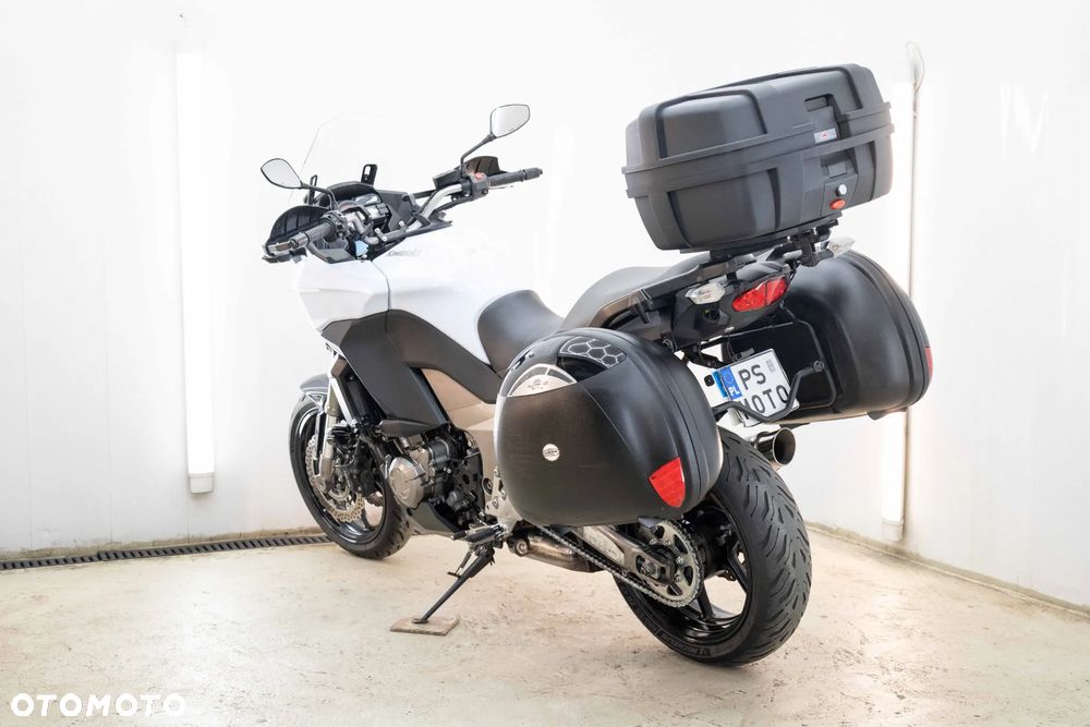 Kawasaki Versys 1000 - 8