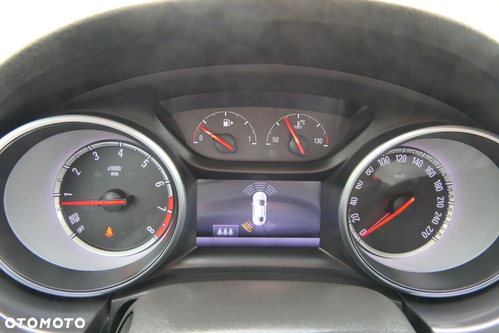 Opel Astra 1.4 Turbo Dynamic - 23