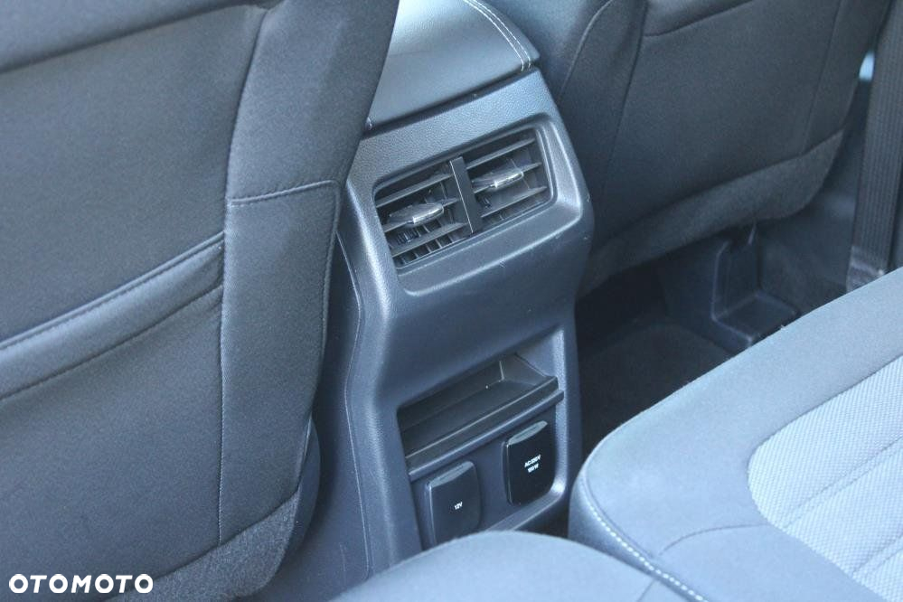 Ford S-Max - 34