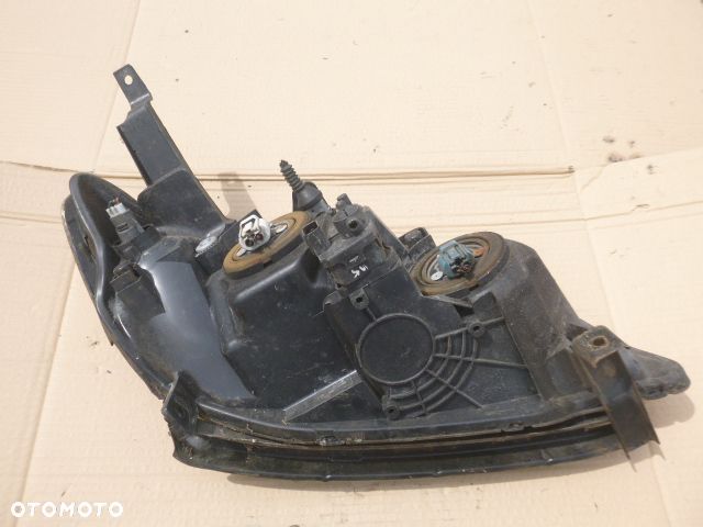 LAMPA LEWY PRZÓD LEWA PRZEDNIA HONDA CIVIC VII LIFT SEDAN 5D 04-06 - 20