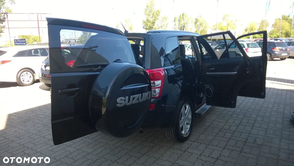 Suzuki Grand Vitara 2.0 Comfort - 16