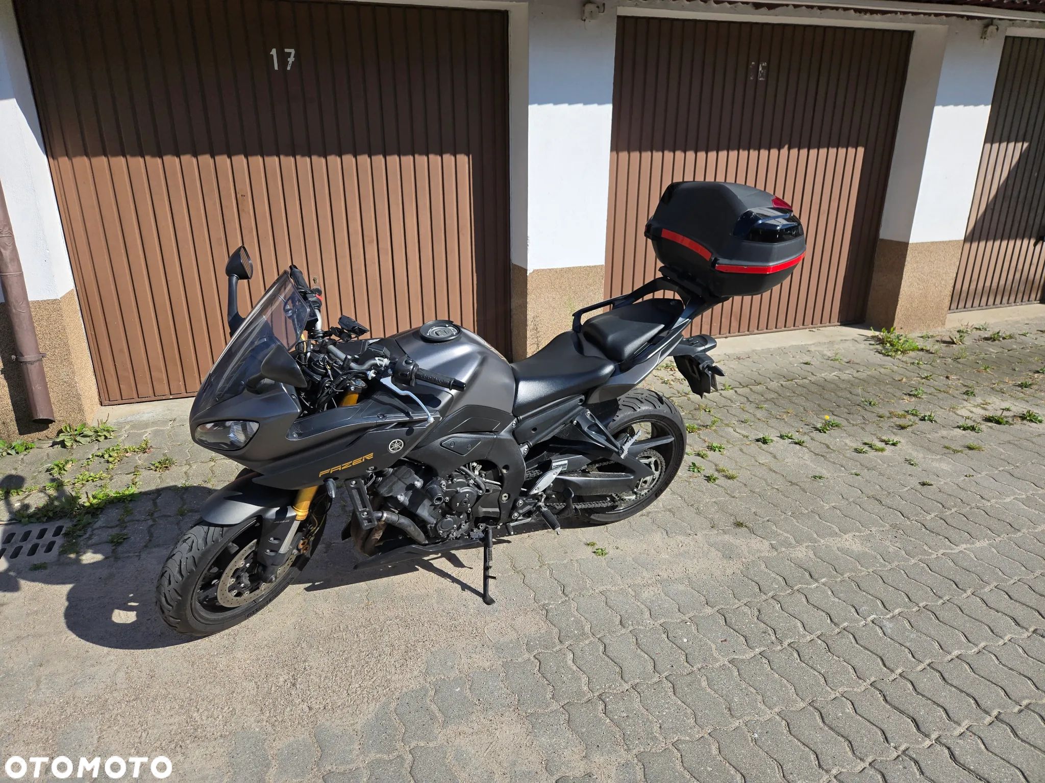 Yamaha FZ8 - 1
