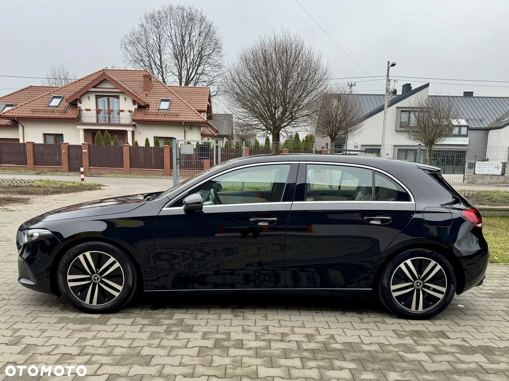 Mercedes-Benz Klasa A 180 Style 7G-DCT - 5