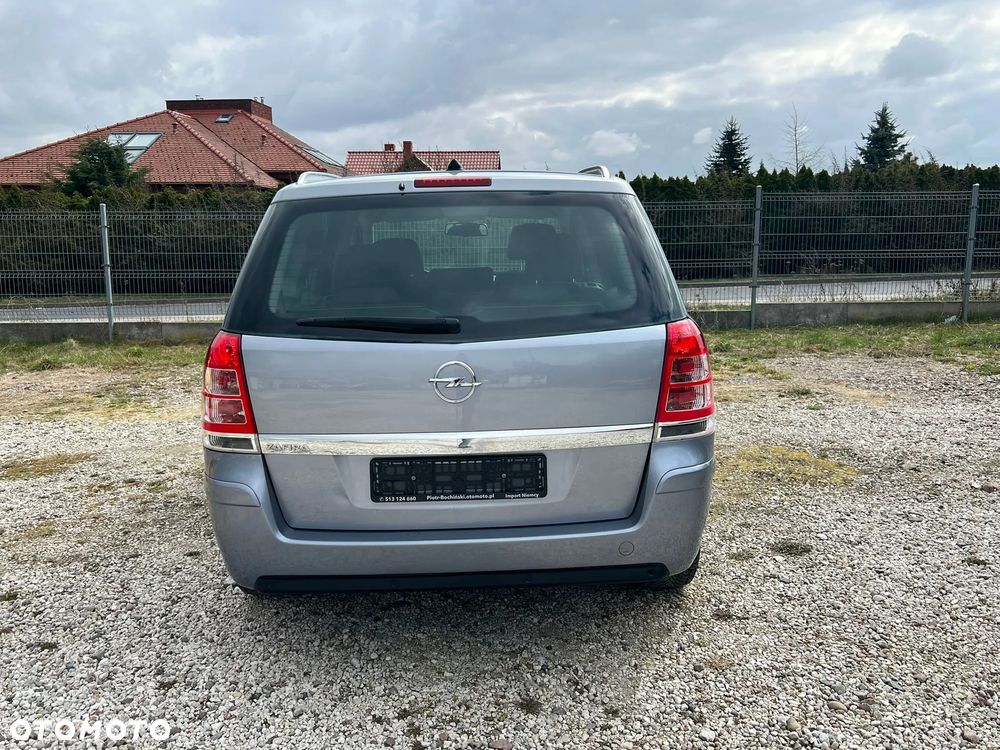 Opel Zafira 1.8 Easytronic Family Plus - 6