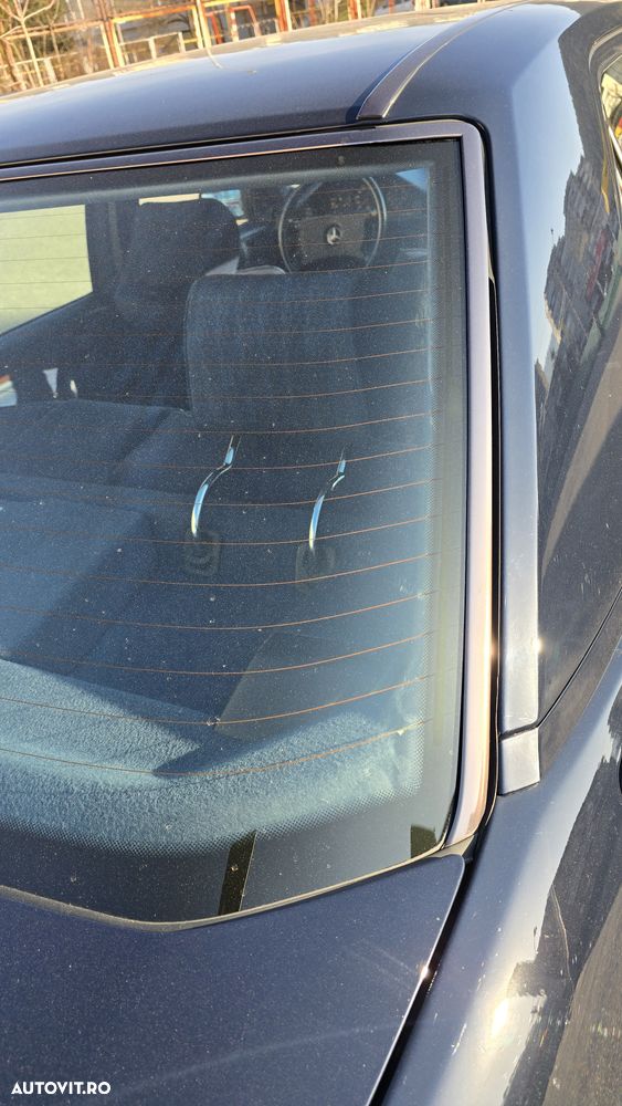 Mercedes-Benz W124 - 21