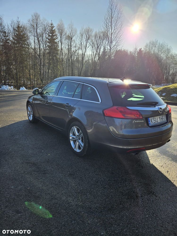 Opel Insignia 2.0 T Cosmo 4x4 - 6
