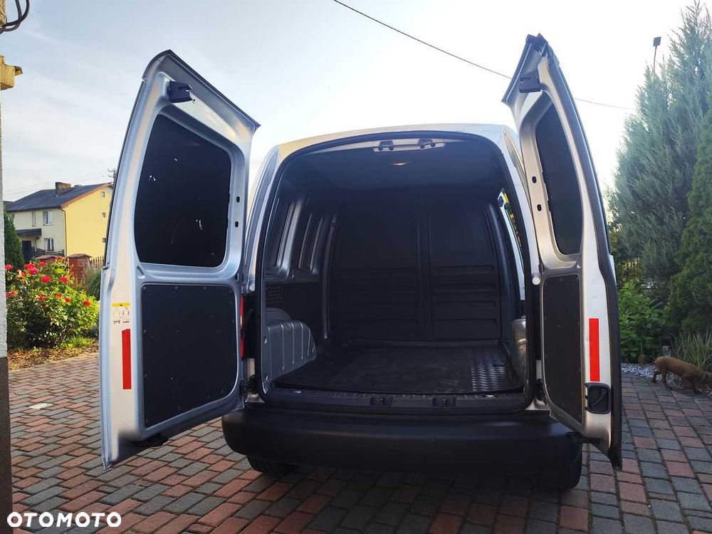 Volkswagen Caddy - 8