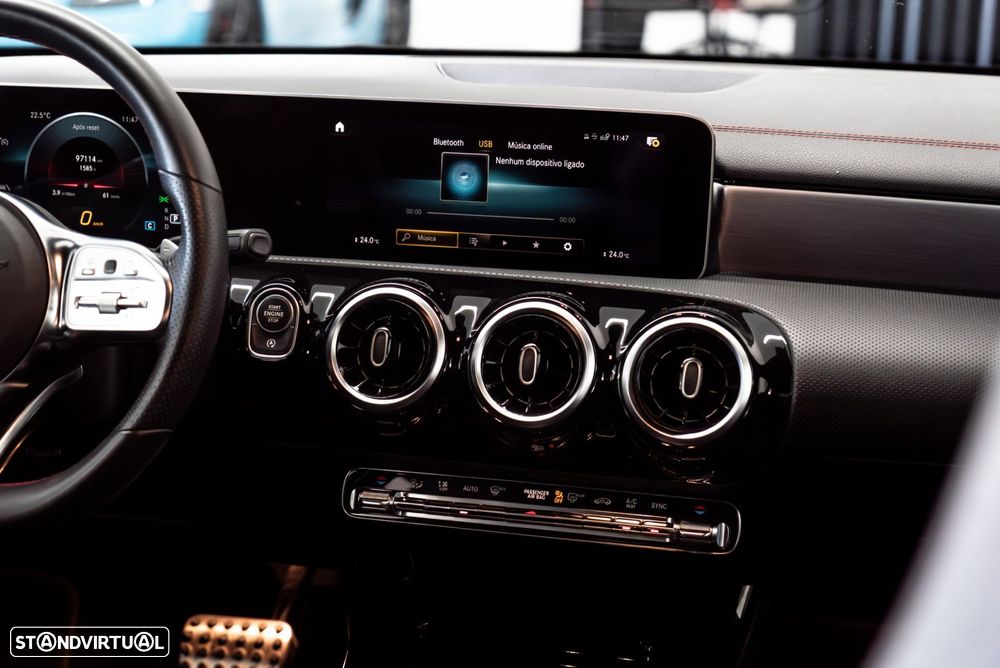 Mercedes-Benz CLA 180 - 14